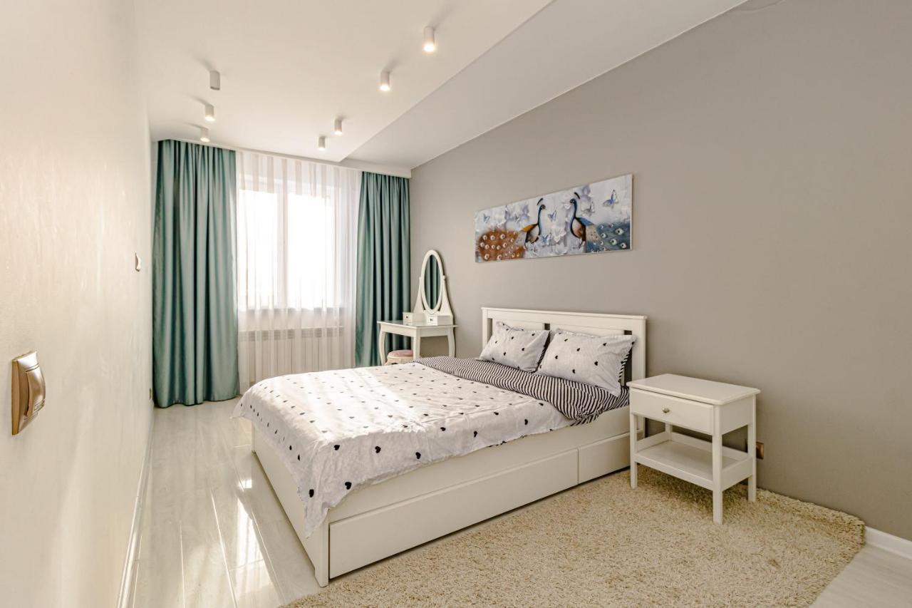"7 Я-41" Apartment Astana Exteriör bild